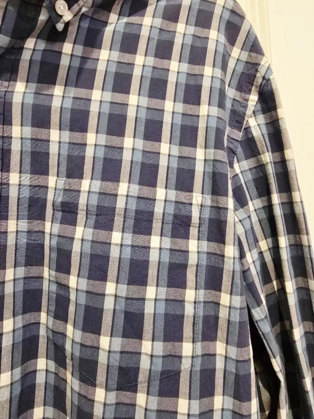 J.Crew Men's Blue Plaid Button-Front Long Sleeve Shirt size M